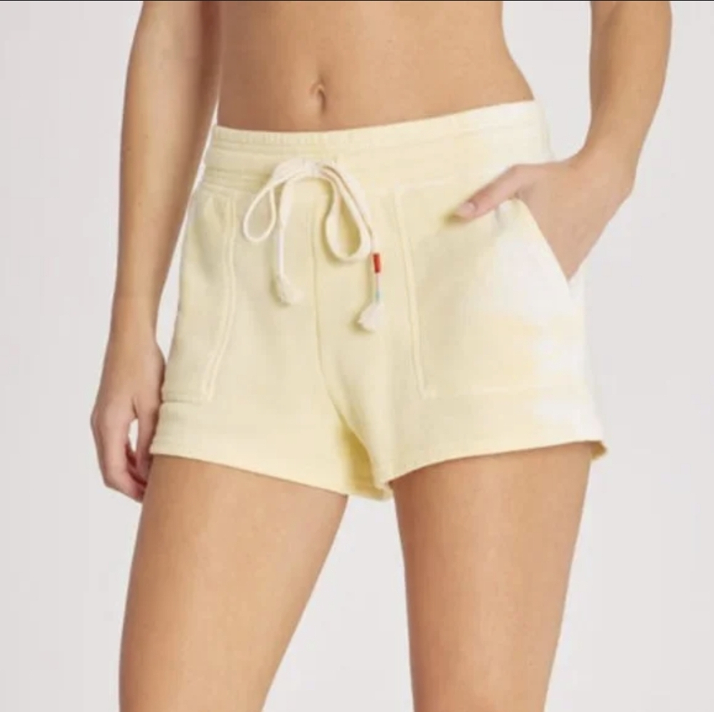 Wildfox NWT Broken Dreams Shorts in Lemon Meringue
